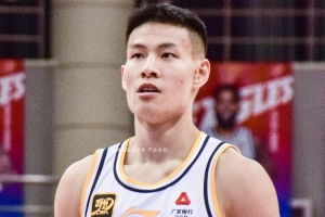 林秉圣：我们的最终目的还没达到 争取今晚拿下比赛！！